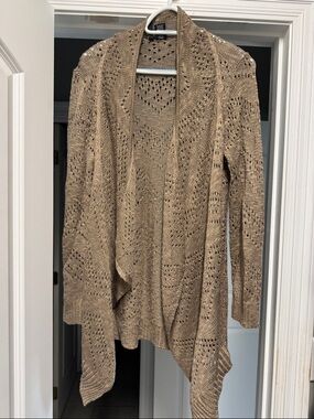 new directions Open-Knit Lightweight Poncho Shrug in Taupe
